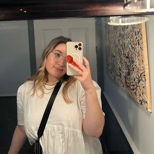 Meet your Posher, Ally